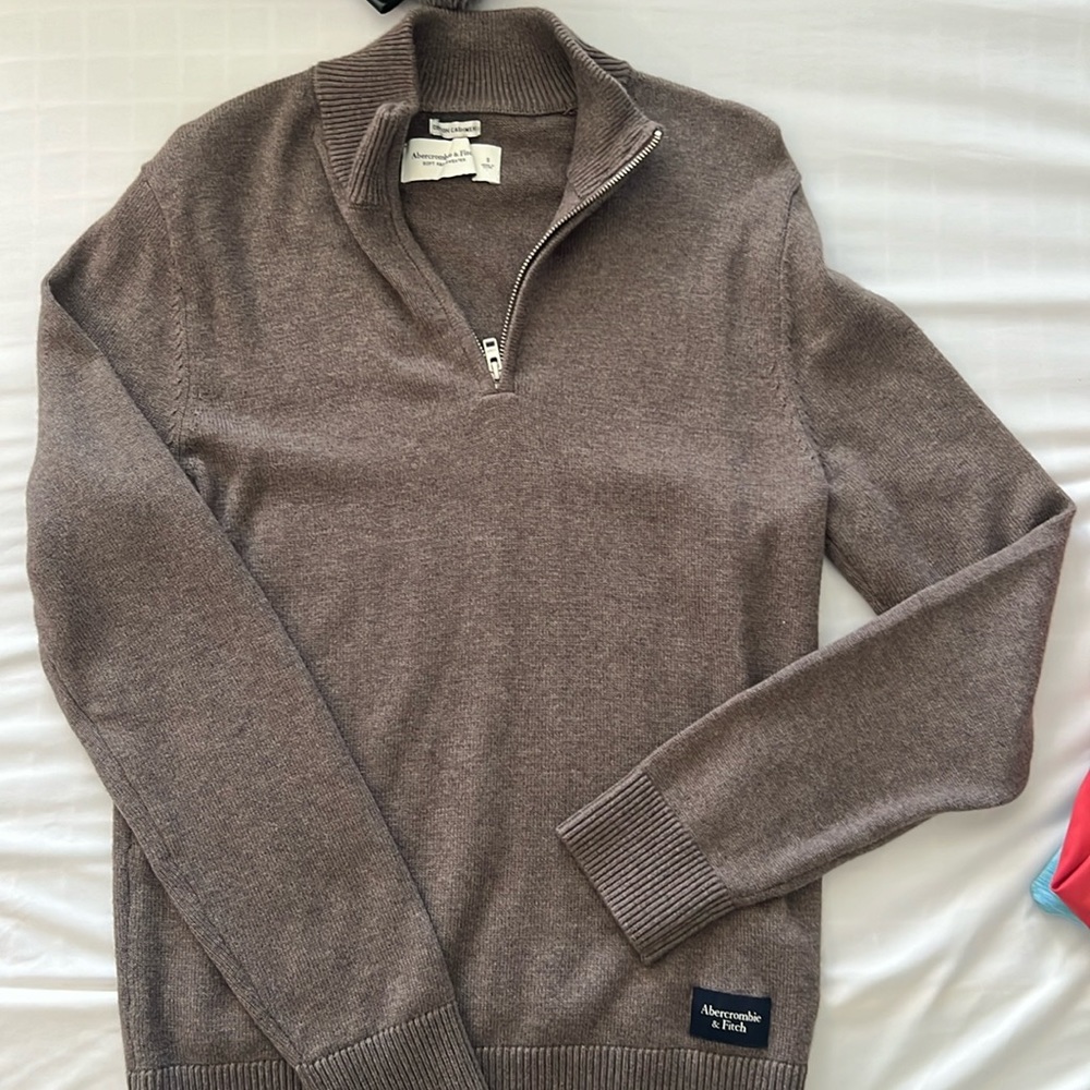 Abercrombie and fitch sweater
